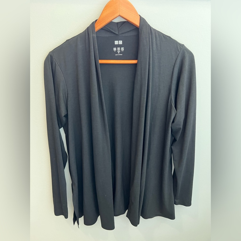 Lightweight cardigan